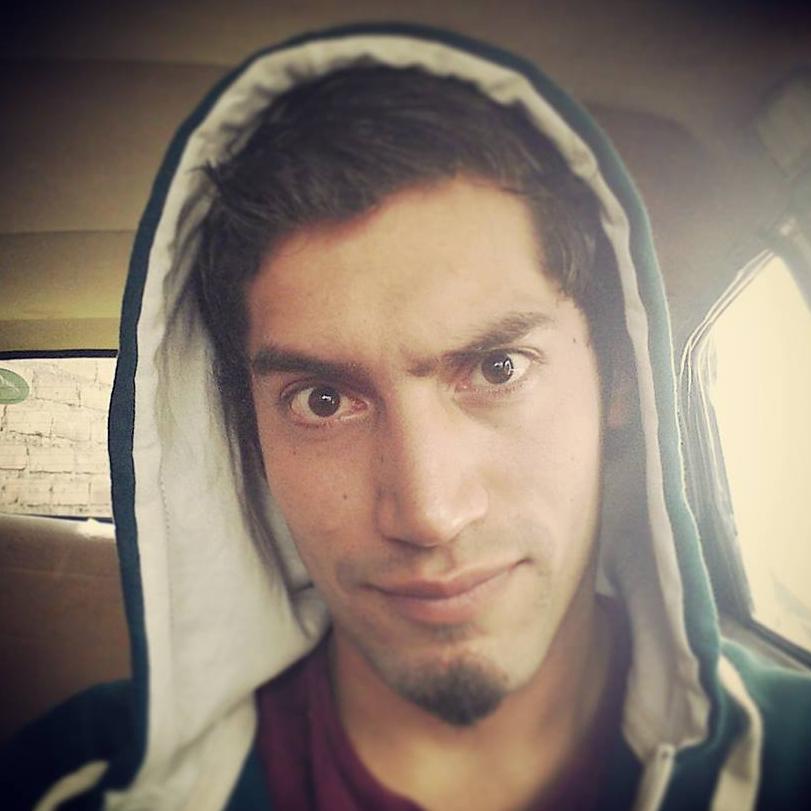 Vivir solo cuesta vida!♪
