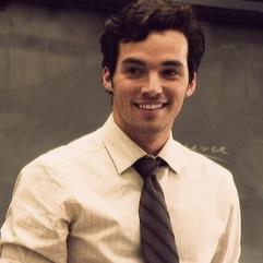 I'm the charming, writer guy you like to prefer to as Ezra Fitz. { Single/AU }