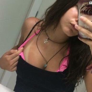 quero putaria .. tenho snap e wpp  .. viva a putaria