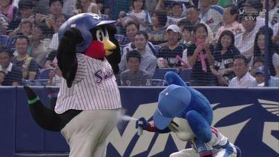 昭和生まれ
好きなもの
歌って踊る勝利６人組おじさん(仏様・プロゴルファー猿)/香港映画(李連杰)/競馬/日本ハムファイターズ