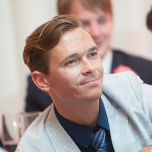 Padatat's profile picture. Visual Designer