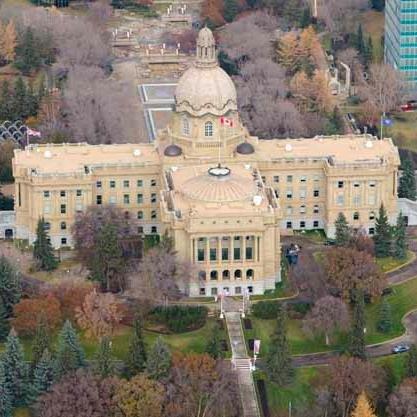 I report on Alberta politics for  the Edmonton Journal. No opinions here, just eyewitness accounts, facts and links. Also: RT & links 't endorsements.