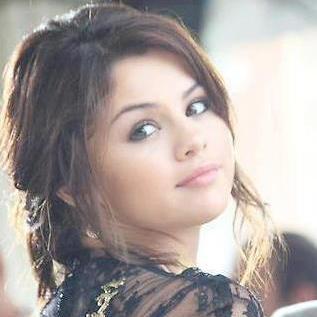 Ellie01Lauren's profile picture. 