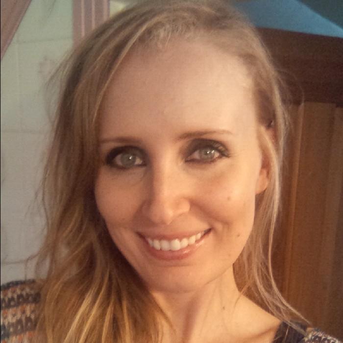 Erin_0Brien's profile picture. Lab tech by day, Gypsy by night