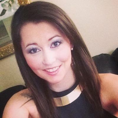Name is Alison I'm 23 loving my life at a the moment :)Im a CNA I have a big family 3 brothers and 4 sisters :)