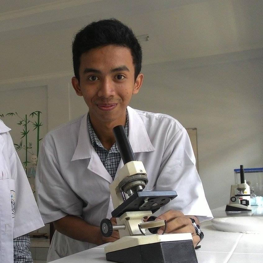 kalau seseorang itu berkata omdo, yang omonganya  bukan orangnya.. toh meski omongan doang, tapi kalau itu baik ya bisa jadi pahala dengerinya