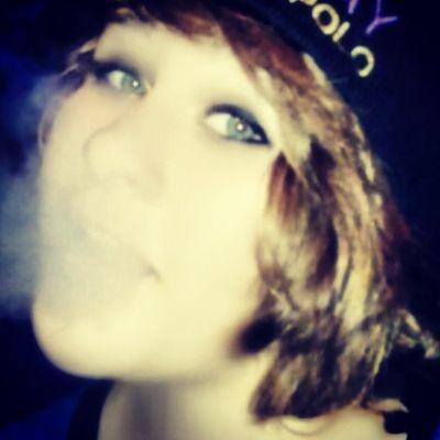 @taygoalie
Carpediem
Follow me on instagram  @pyro_shephered