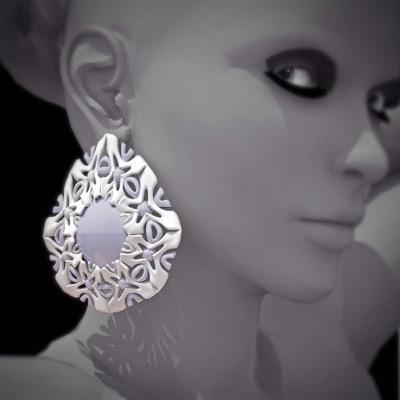 fabShopCA's profile picture. 