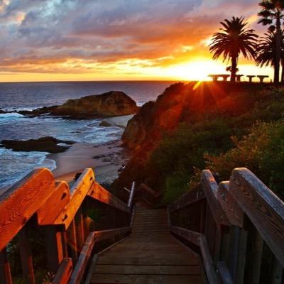 ItsSummerBreak's profile picture. Teenagers spend a summer on a campus by the beach. With parties, friendships, and relationships, what could possible go wrong? [OC RPG]