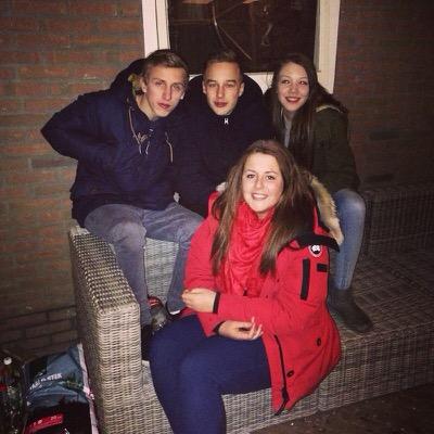 liefje ik hou van je x anno -
hey mop je bent voor altijd me nummer #01 wat er ook tussen ons komt xo mij