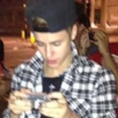 timeforbedVEVO's profile picture. perfil p/ ajudar na votação