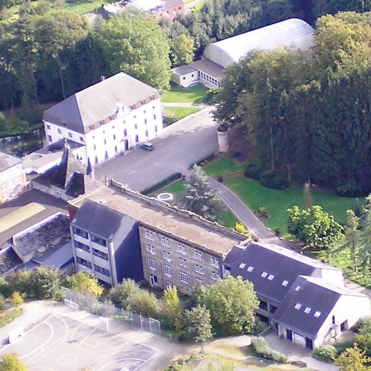 Notre école fondamentale est sélectionnée comme une école numérique.