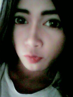 sunisaat28's profile picture. เปนคนเงียบเงียบมั้ยญิ่งทักดั้ยมั้ยกัด555