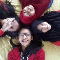 Phinta13 (@kusumaphienta) 's Twitter Profile
