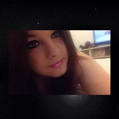 Aliselouise's profile picture. My name is Alise. I have no idea how to use twitter...