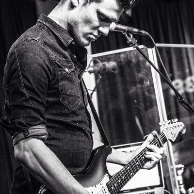 roybeukers's profile picture. Guitarplayer/Producer