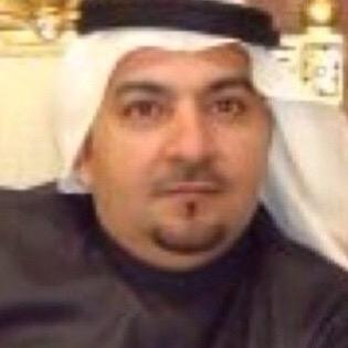 أنام ملء جفوني عن شواردها ويسهر الخلق جراها ويختصم