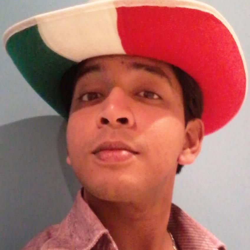 ♚ MBA Graduate ♚ Mechanical Engineer ♚ Singer ♚ Photographer ♚ Social Media Bug ♚