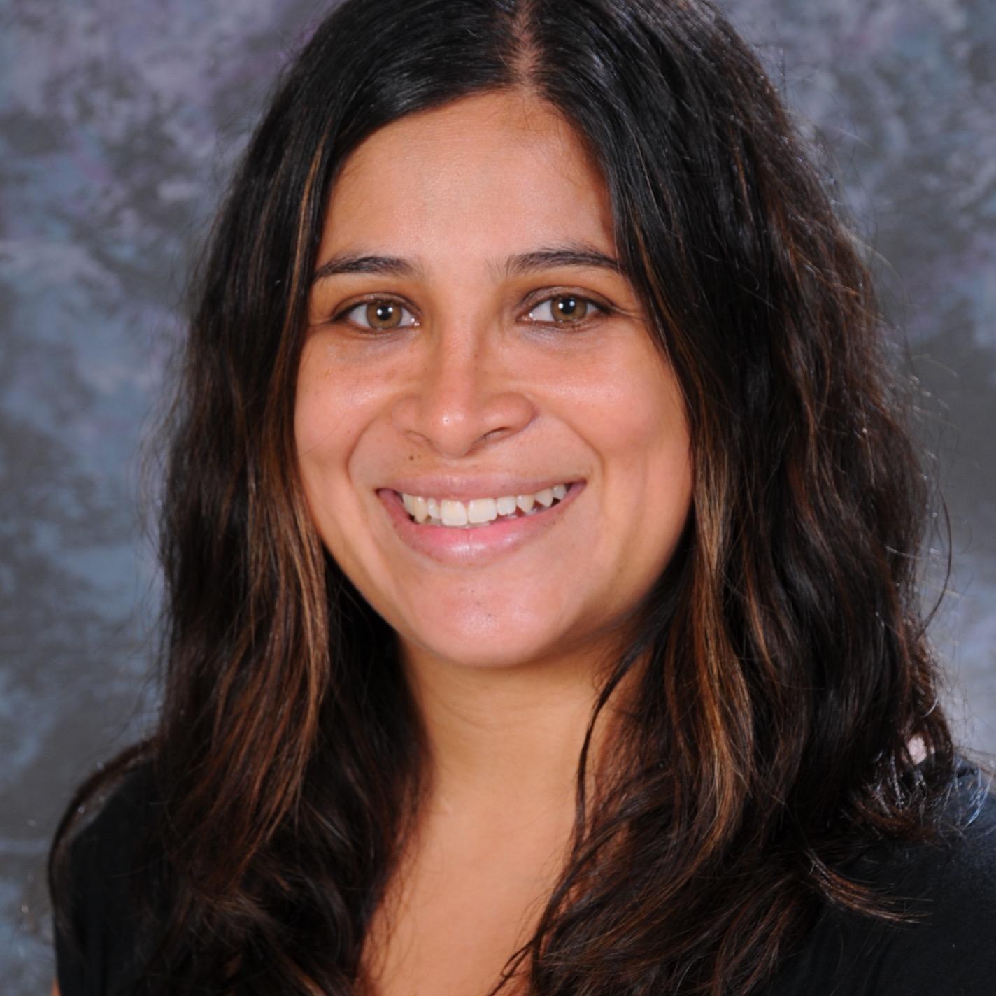 Apple Distinguished Educator | PYP Teacher | Learner | Traveler | Reader | Aspiring Polyglot.