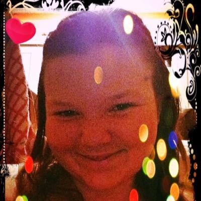 brie13911's profile picture. 