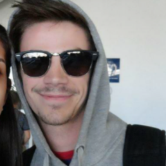 mullerata's profile picture. siga a @messedsk