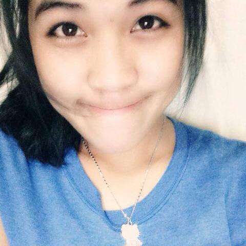 juliElmoReturn's profile picture. 