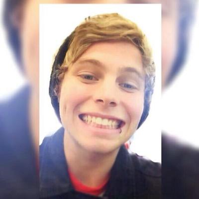 FREE FOLLOW! so please go and follow @goodtimemuke  instead of this acc thank you!