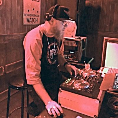 90Nickel•LaFamili - Credits: Peter Jackson, Zoey Dollaz, Chinx Drugz, Talib Kweli, Waka Flocka, JoellOrtiz, Kevin Gates,Chief Keef, OJDaJuiceman, RiFF RaFF