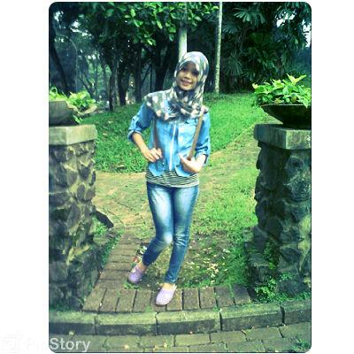 semi_rahayu40's profile picture. Give thanks to god `  Mom and dad are the angels is look for me , i pity mom and dad ({})              REALMADRID Uyee (y)