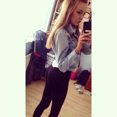 Follow me and I'll follow you back ig; mccocopops mwah bye bye wankers ✊