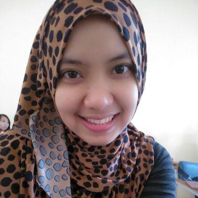 Si sulung dari 2 bersaudara || Accounting of Manado state Polytechnic '12 || Mrs. R2 || the wife from Mr.R2