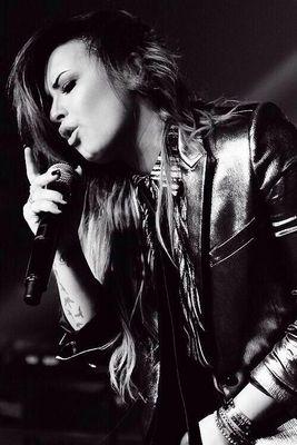 Deus que me livre ficar sem DemiLovato