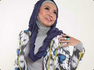 lisafitria_id's profile picture. Fashion Designer & Corporate Uniform Consultant