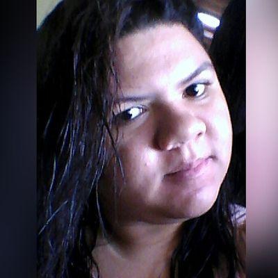 ...Não é preciso mais adormecer 
 Pra sonhar com um anjo descendo do céu 
Basta você perceber 
 Que sou mais que um amigo fiel 
 Sou aquele que traz a alegria d