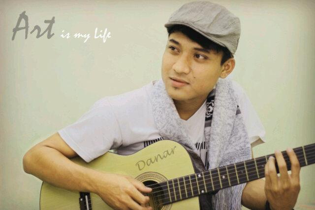Berprinsip bahwa Hidup itu Free~bebasssss,
asal tidak merugikan orang lain dan tetap berpegang pada aturan Agama & Negara#Scorpio-19 Nov 1993-Invite 22213305