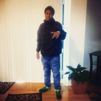 follow me on instagram @Savageboy_Reese I follow back. also add me on snap chat @finessing_434