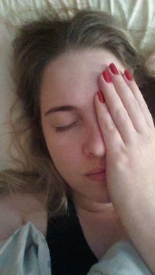 Que culpa a gente tem de ser feliz? Que culpa a gente tem, meu bem? Tudo bem diante do nariz feliz agora e não além...