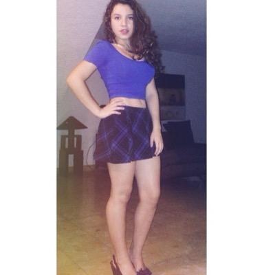 Una relación no es un juego. Una traición no es amor. Una sonriza aveces no es felicidad y perdonar no es olvidar.