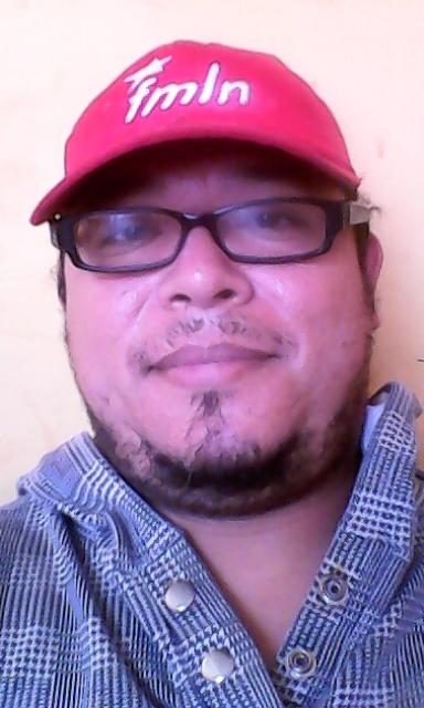 soy una persona trabajadora, celoso pero a la vez cariñoso, megusta q las cosas se hagan a mi manera, con deseos de tener lo que no tengo.