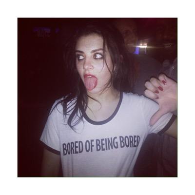 follow @druggedtocharli or unfollow