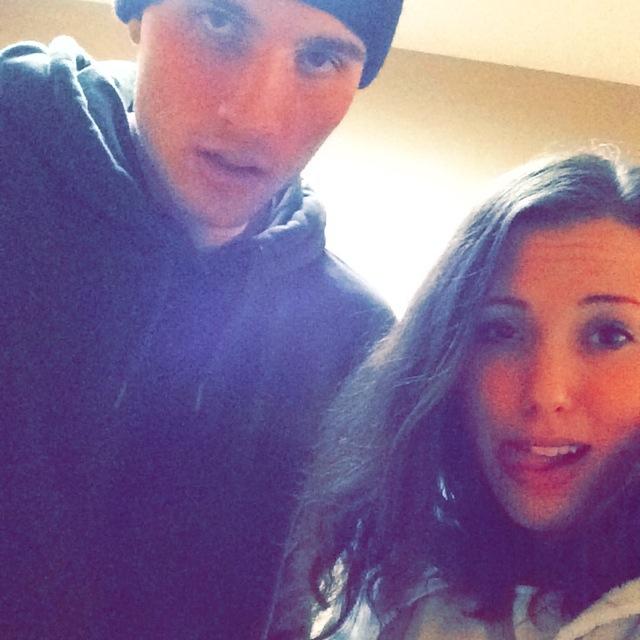 moemaloneyy's profile picture. Caught in a vicious cycle of life as a young teenager.