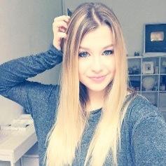 MVie = @WaRTeK @enjoyphoenix et Jelly ❤
