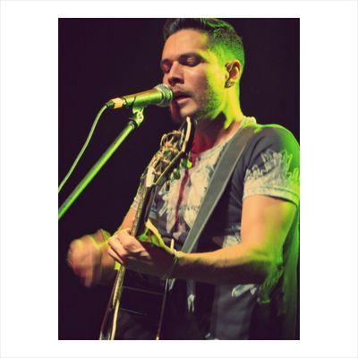 Si tu también sabes quien es @soyjuansolo y eres de GDL te invito a que te unas al #ComandoSolo solo manda tus datos al correo fansjuansologdl@hotmail.com