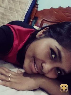 Apenas eu Mesma *--*