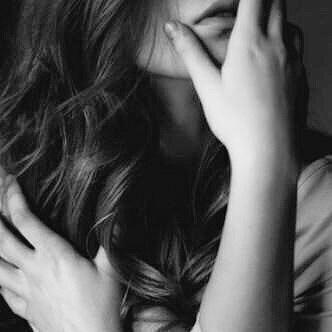 hs__days's profile picture. سوف يأتي يوم لا أكون معكم، وسوف تدخلون لتقرأوا ما كتبت ،فإن وجدتم ما يؤجرني أنشروه ،وإن وجدتم ما يؤثمني أتركوه .. سنابي https://t.co/UmFhouuAi9