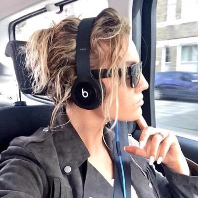 || Sweet Girl || Shy until that I trust you || Pez' || I love you since we were 18 ||