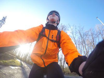 A couple of kids trying to make it big by cyclovloging
