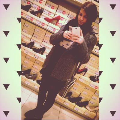 15 y.o.Czech.Make art not love.James Arthur af.Larry af.Youtubers af.