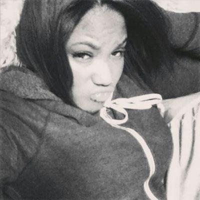God F I R S T ! 

LOVING THE CREW. ZyZy,Iris&LaLa @Its_KeKe2U @Stacks_87 MyR.O.D's
#AFNF 
MyMotto #TeamNFL-NBA #TeamTrey