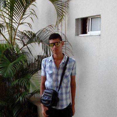 charlielopeztks's profile picture. 